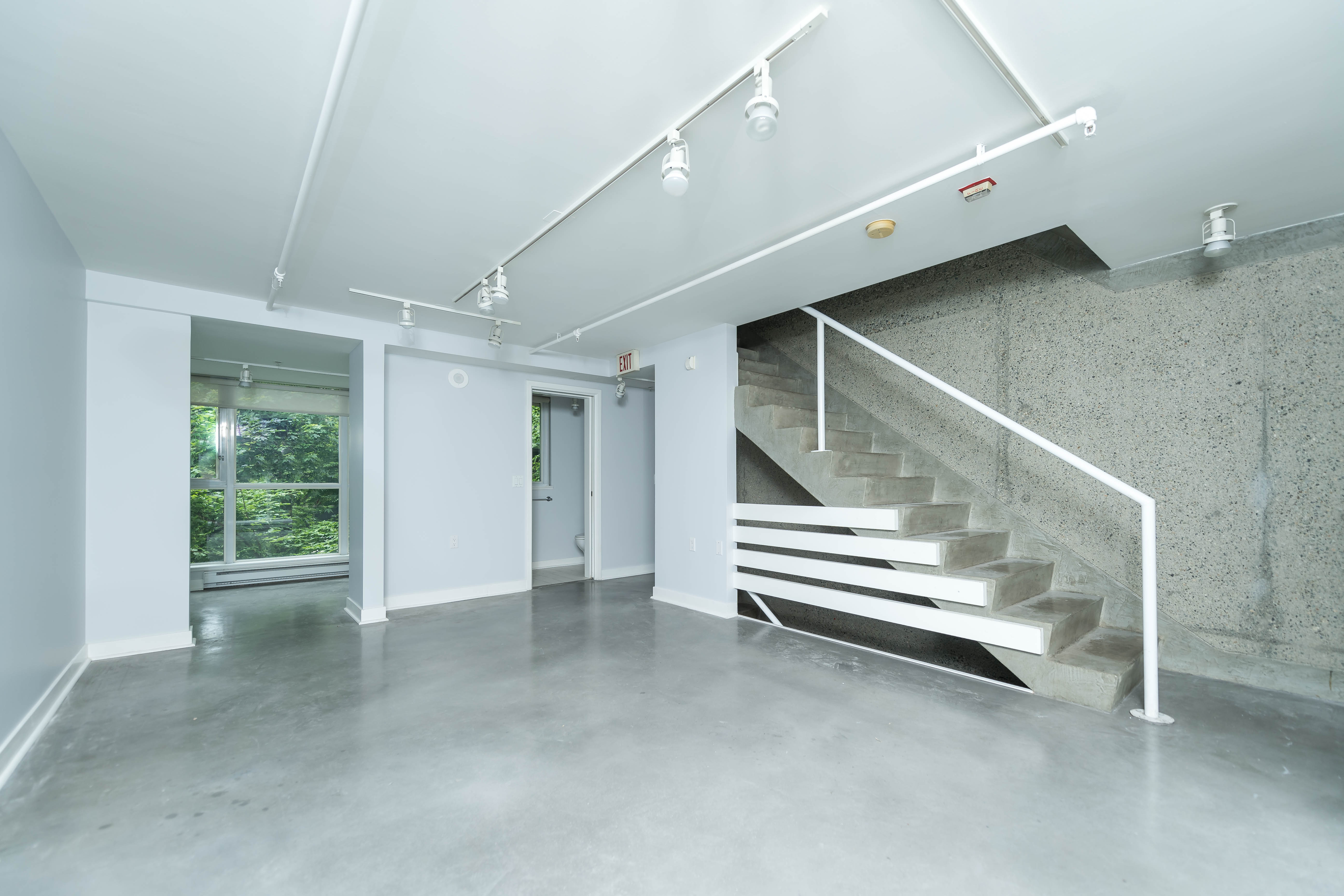 Jay Mclnnes-STUDIO HOMES